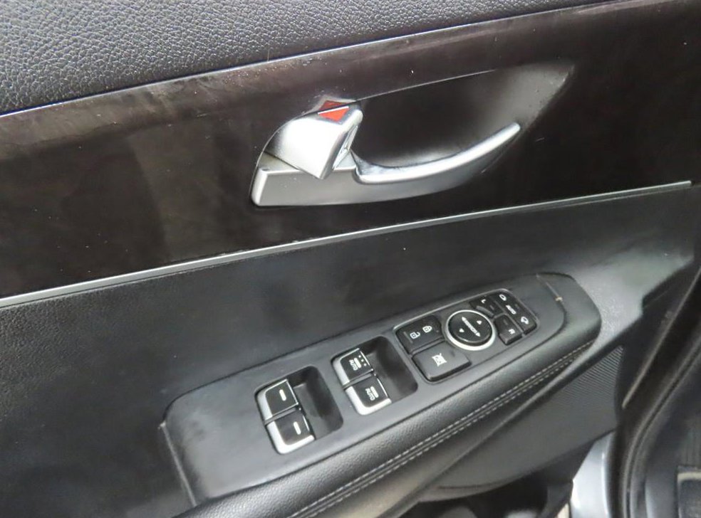 기아 쏘렌토 디젤 2WD 2.0 프레스티지 사진 9