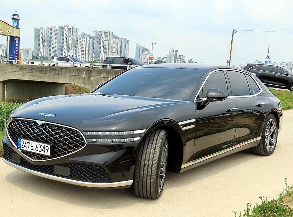 제네시스 G90 3.5T GDI AWD 사진 2