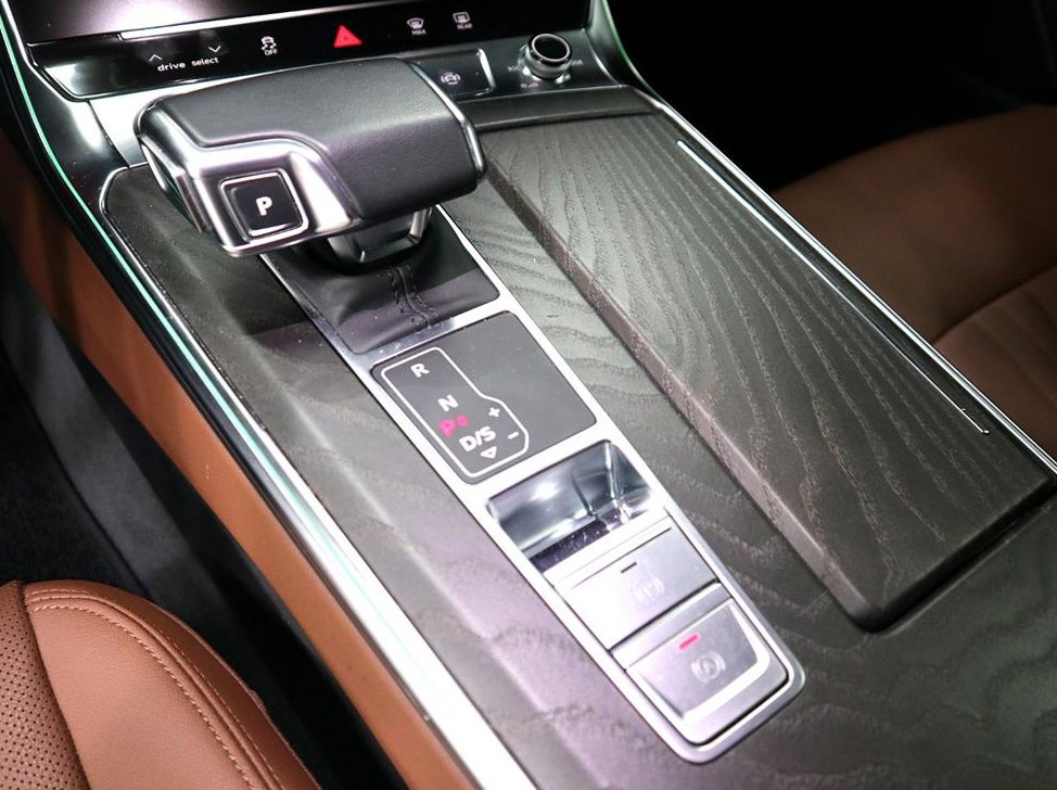 아우디 A6 45 TFSI 콰트로 프리미엄 사진 13