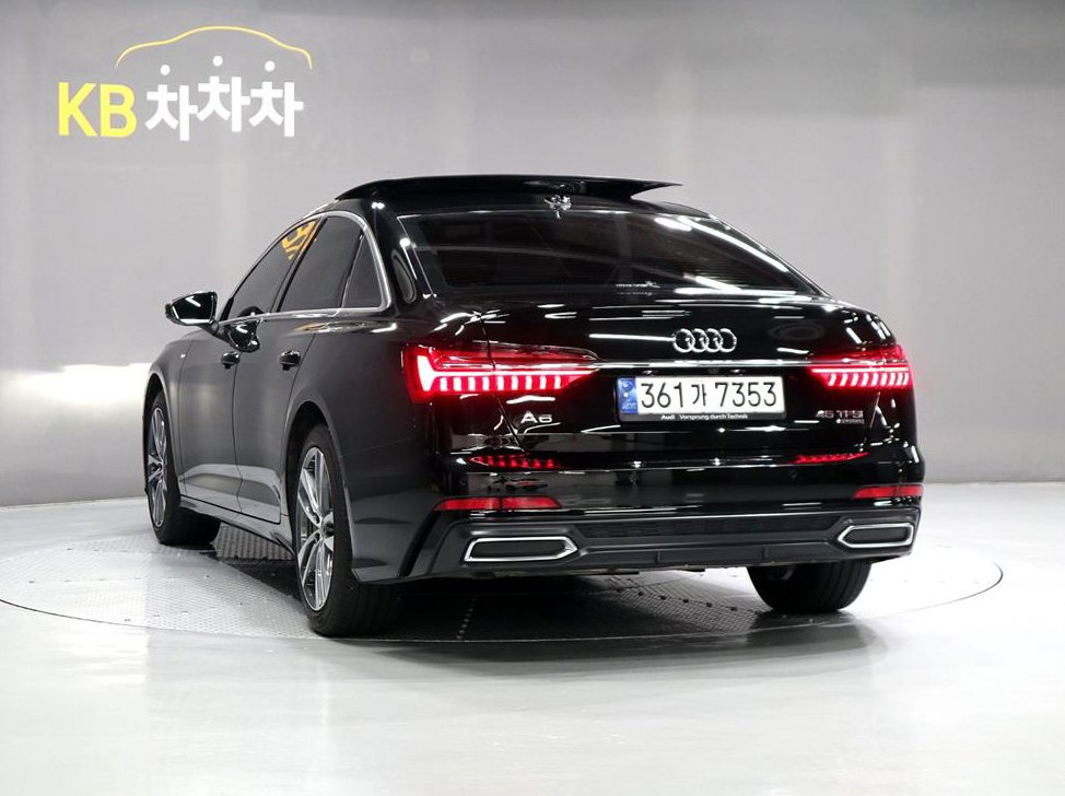 아우디 A6 45 TFSI 콰트로 프리미엄 사진 4