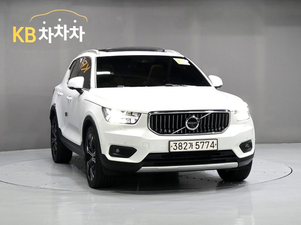 볼보 XC40 T4 4WD 인스크립션 사진 2