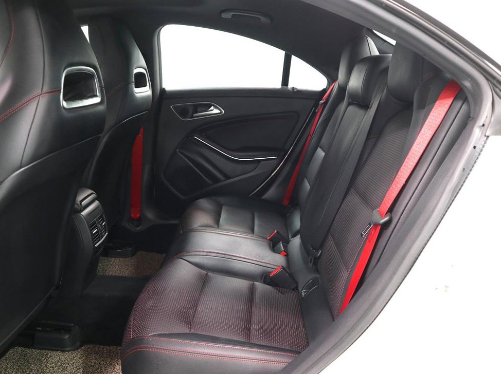 벤츠 CLA 클래스 CLA 45 AMG 4MATIC 사진 10
