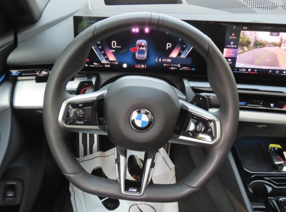 BMW 5시리즈 530e 사진 15