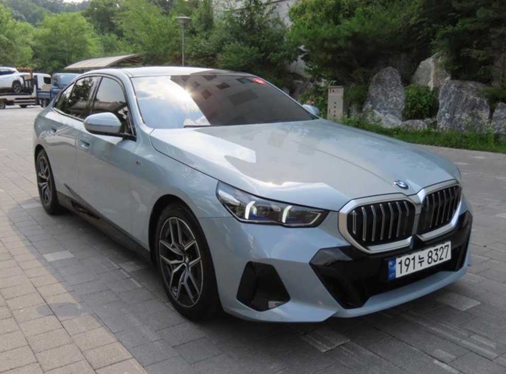 BMW 5시리즈 530e 사진 2