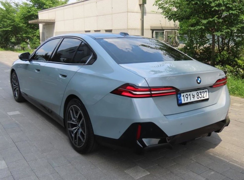 BMW 5시리즈 530e 사진 4