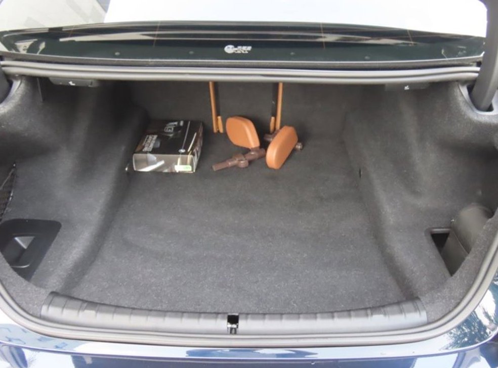 BMW 5시리즈 520i M 스포츠 사진 18