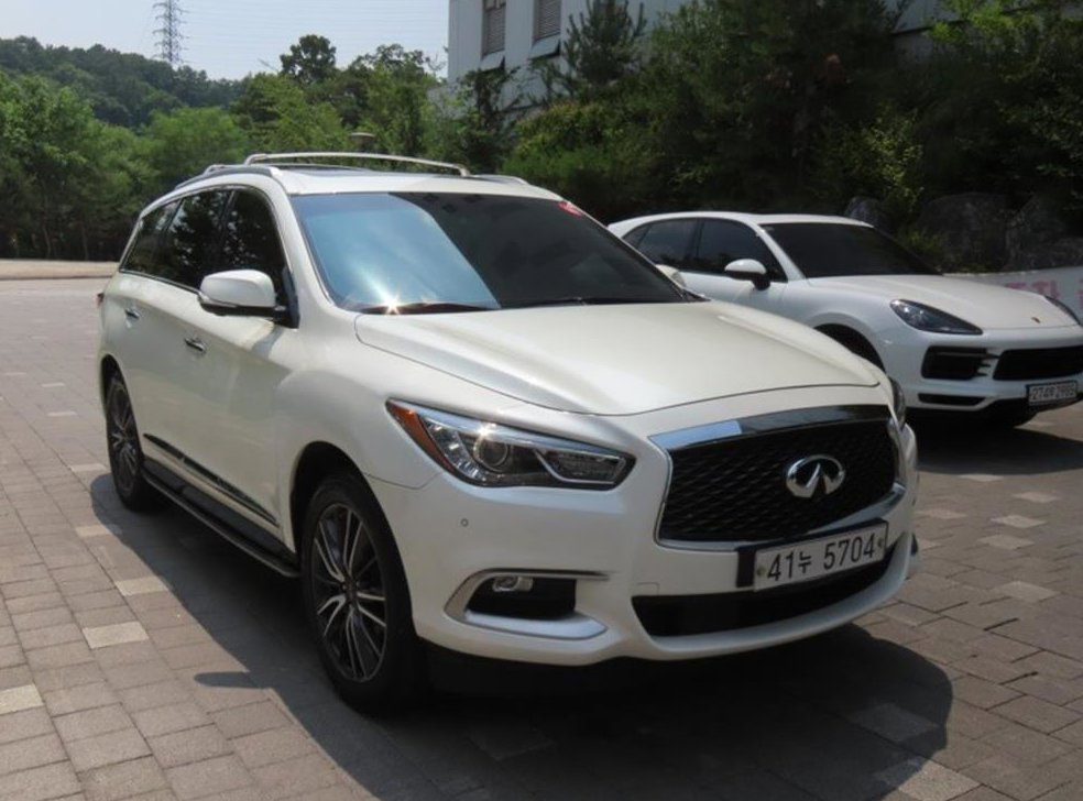 인피니티 QX 3.5 AWD 사진 2