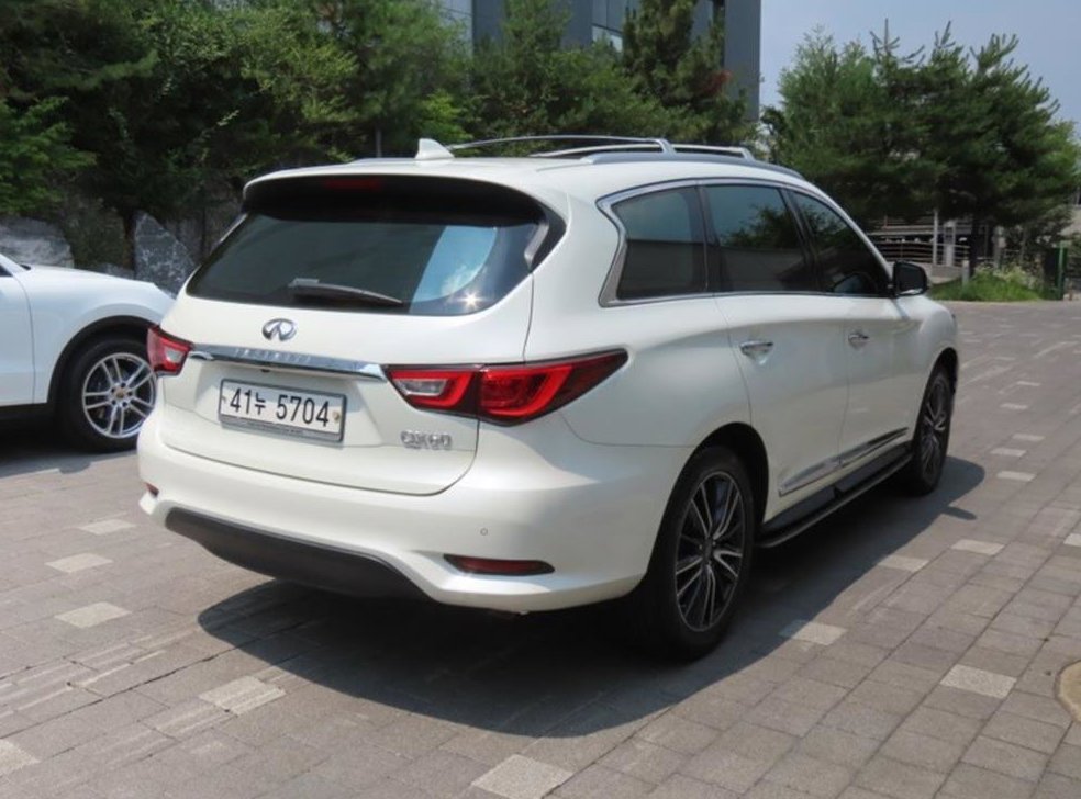 인피니티 QX 3.5 AWD 사진 3