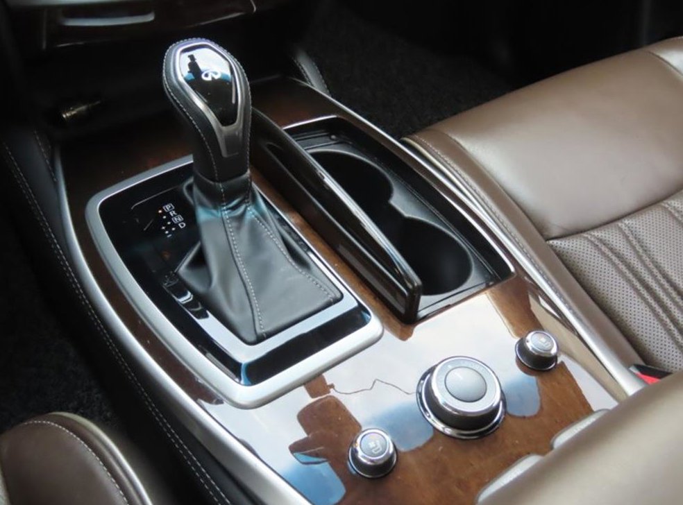 인피니티 QX 3.5 AWD 사진 6