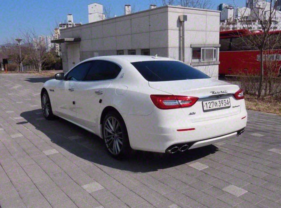 마세라티 콰트로포르테 S Q4 3.0 V6 사진 4