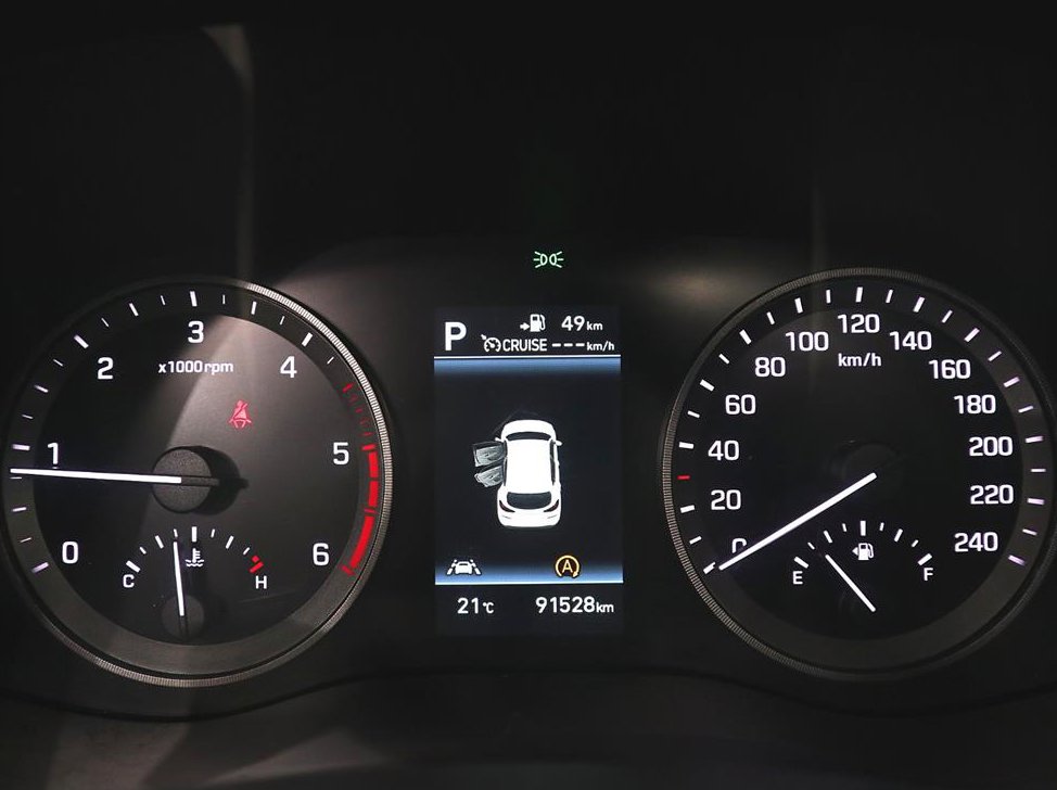 현대 투싼 디젤 1.6 2WD 사진 7