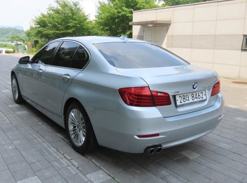 BMW 5시리즈 520d xDrive 사진 4