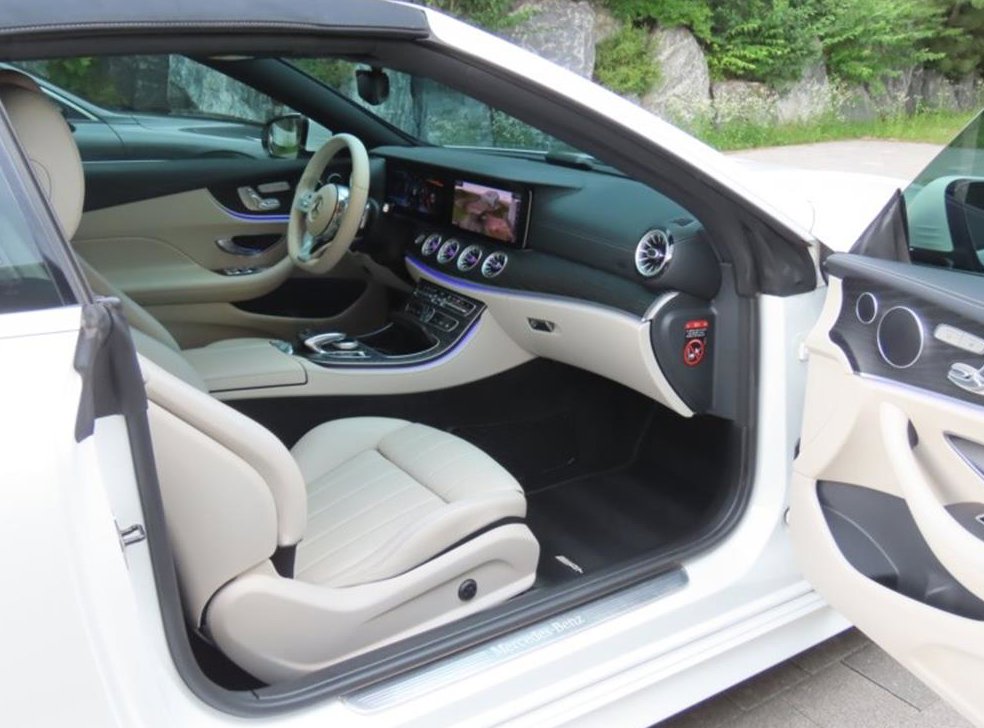 벤츠 E 클래스 E220d 카브리올레 사진 16