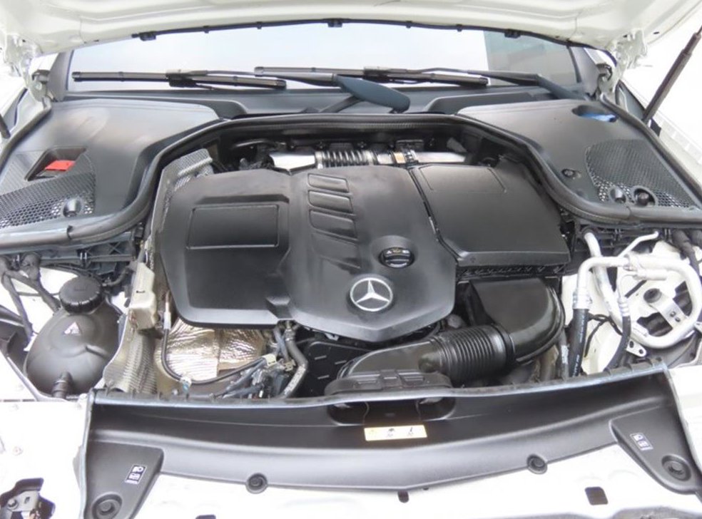 벤츠 E 클래스 E220d 카브리올레 사진 20