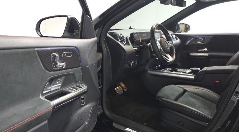 벤츠 GLA 클래스 GLA45 AMG 4MATIC + 사진 15