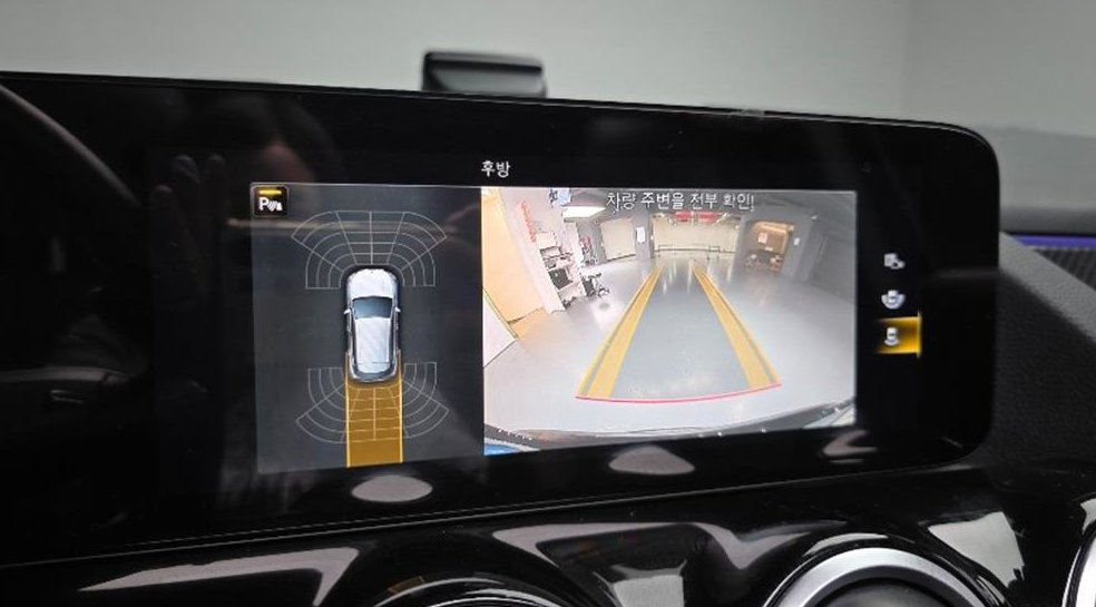 벤츠 GLA 클래스 GLA45 AMG 4MATIC + 사진 20