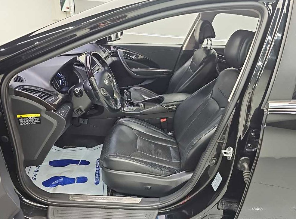 현대 그랜저 HG300 PREMIUM 사진 11