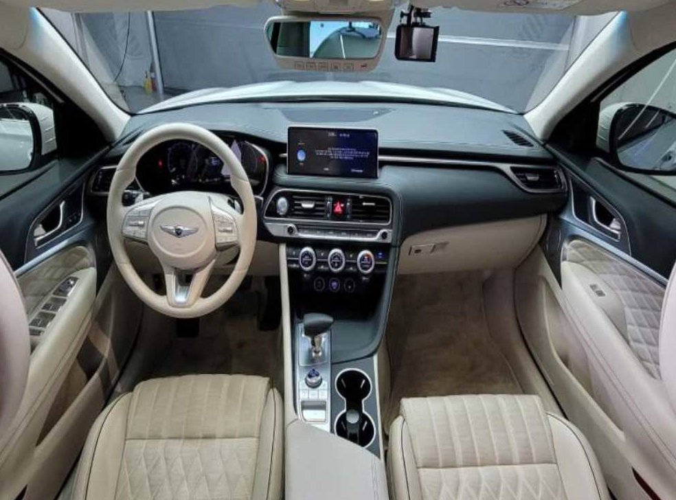 제네시스 G70 가솔린 2.0T 2WD 사진 7