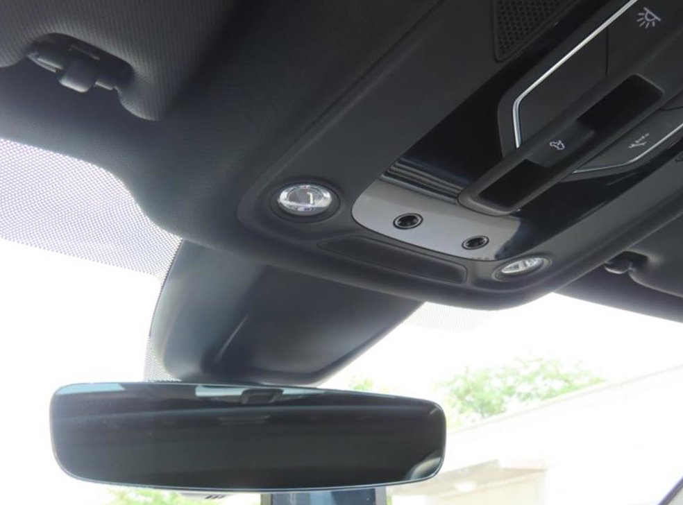 아우디 A4 40 TFSI 프리미엄 사진 10