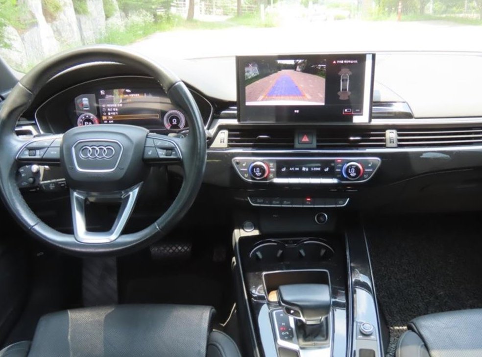 아우디 A4 40 TFSI 프리미엄 사진 16