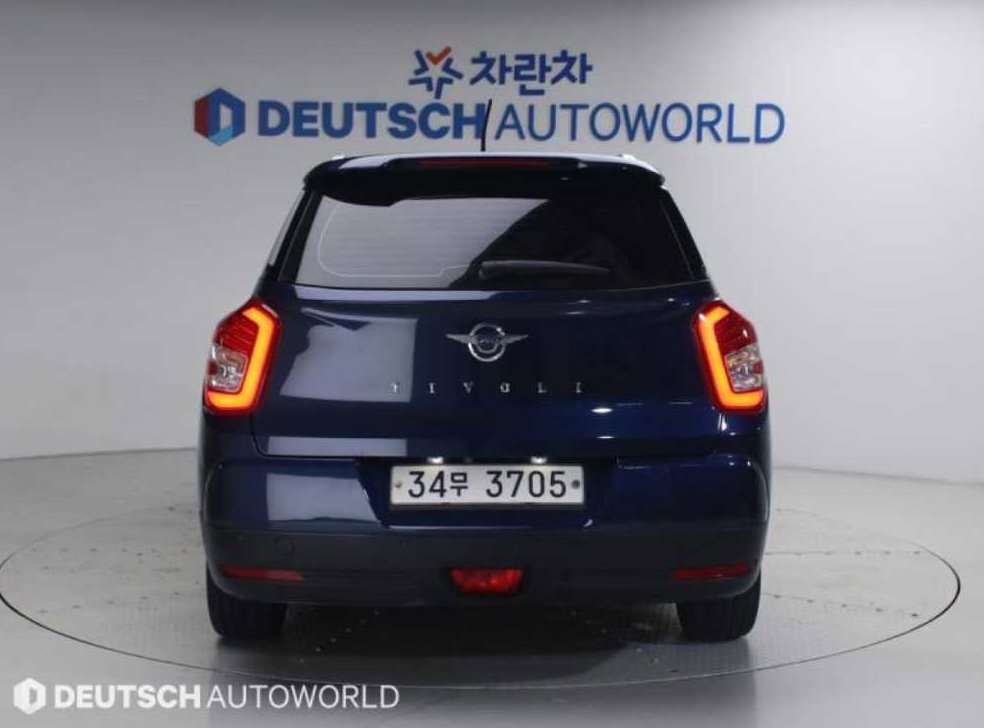 KG모빌리티(쌍용)  티볼리 4WD 디젤 1.6 RX 사진 4