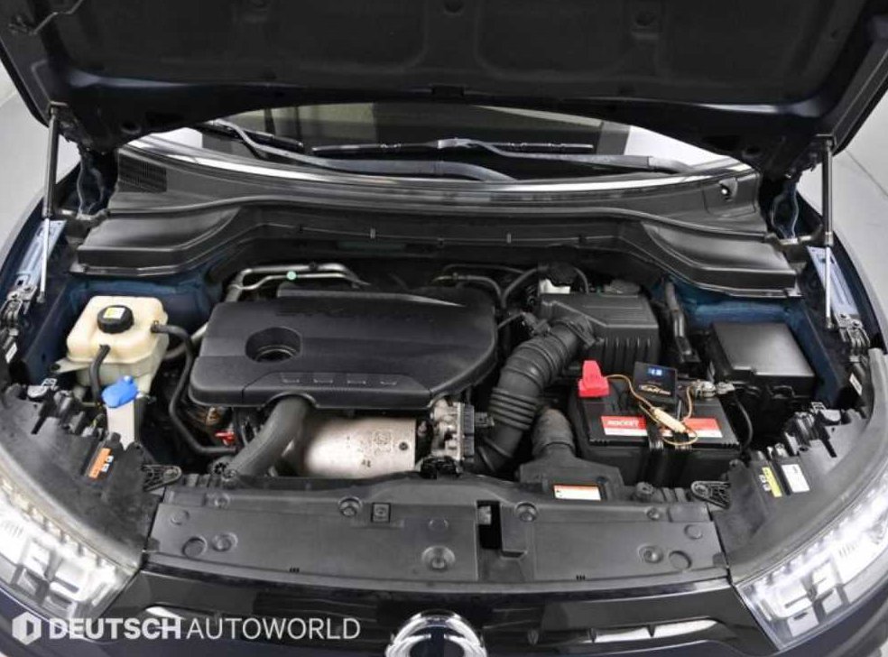 KG모빌리티(쌍용)  티볼리 4WD 디젤 1.6 RX 사진 6