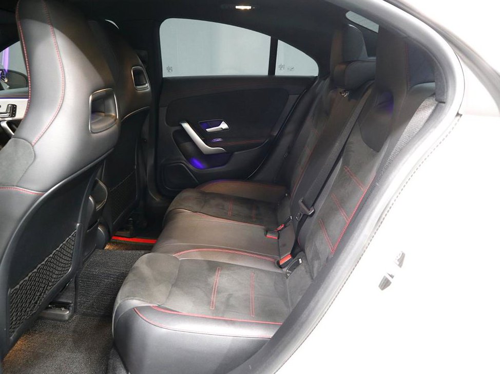 벤츠 CLA 클래스 CLA 250 4MATIC 사진 10