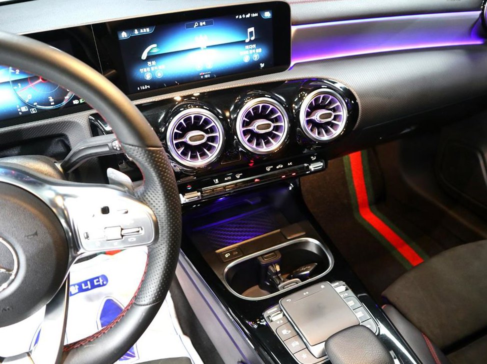 벤츠 CLA 클래스 CLA 250 4MATIC 사진 11