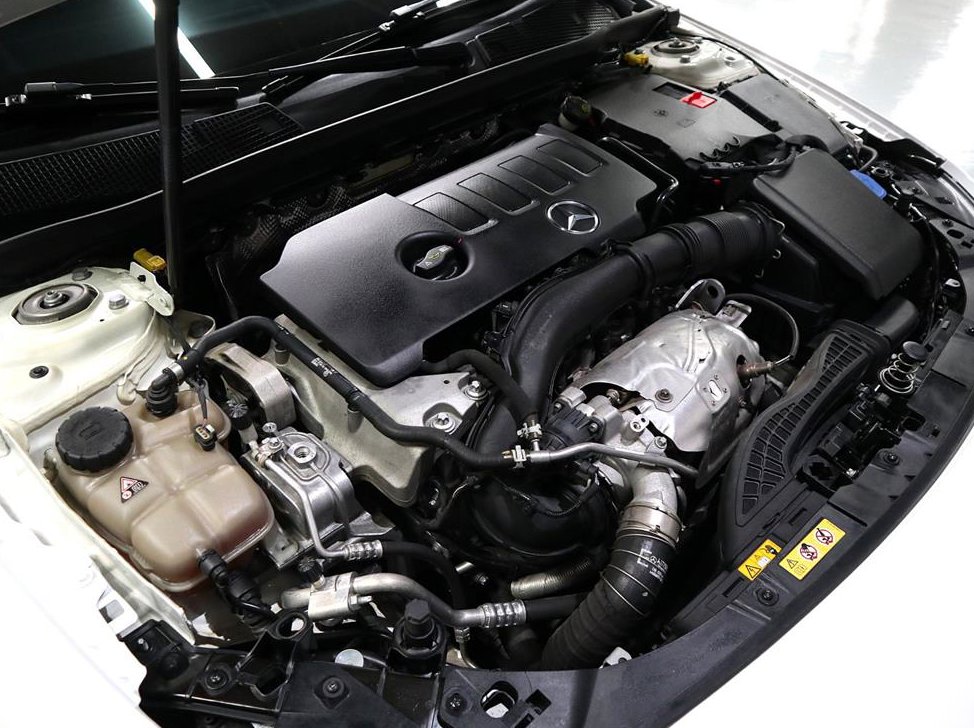 벤츠 CLA 클래스 CLA 250 4MATIC 사진 6
