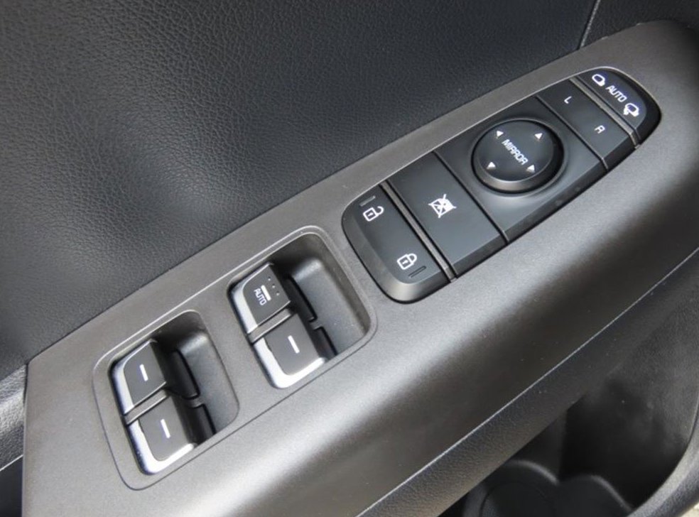 기아 스포티지 1.6 디젤 2WD 사진 12