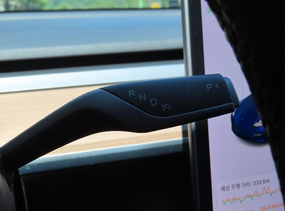 테슬라 모델 3 롱 레인지 사진 5