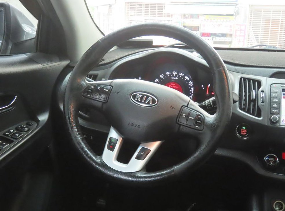 기아 스포티지 2WD LIMITED 사진 17