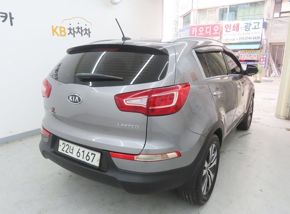 기아 스포티지 2WD LIMITED 사진 3