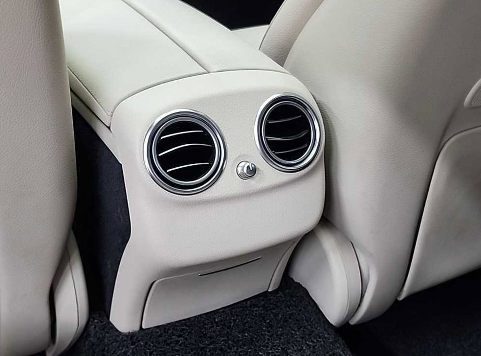 벤츠 E 클래스 E300 AMG LINE 사진 13