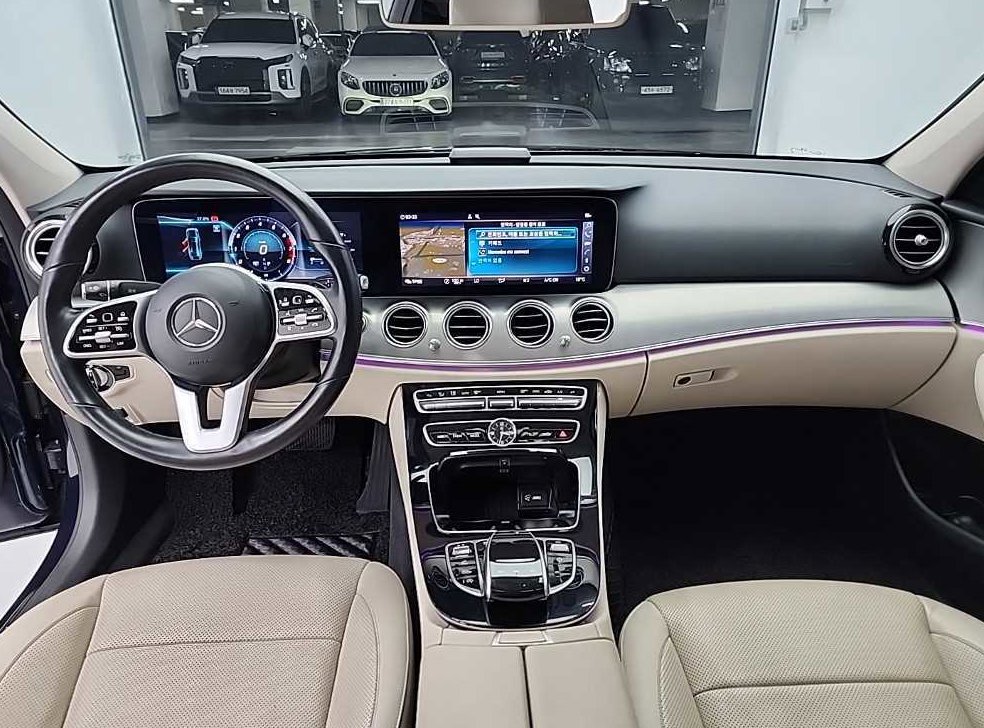 벤츠 E 클래스 E300 AMG LINE 사진 7