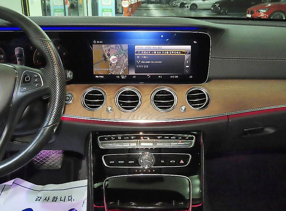 벤츠 E 클래스 E300 익스클루시브 사진 11