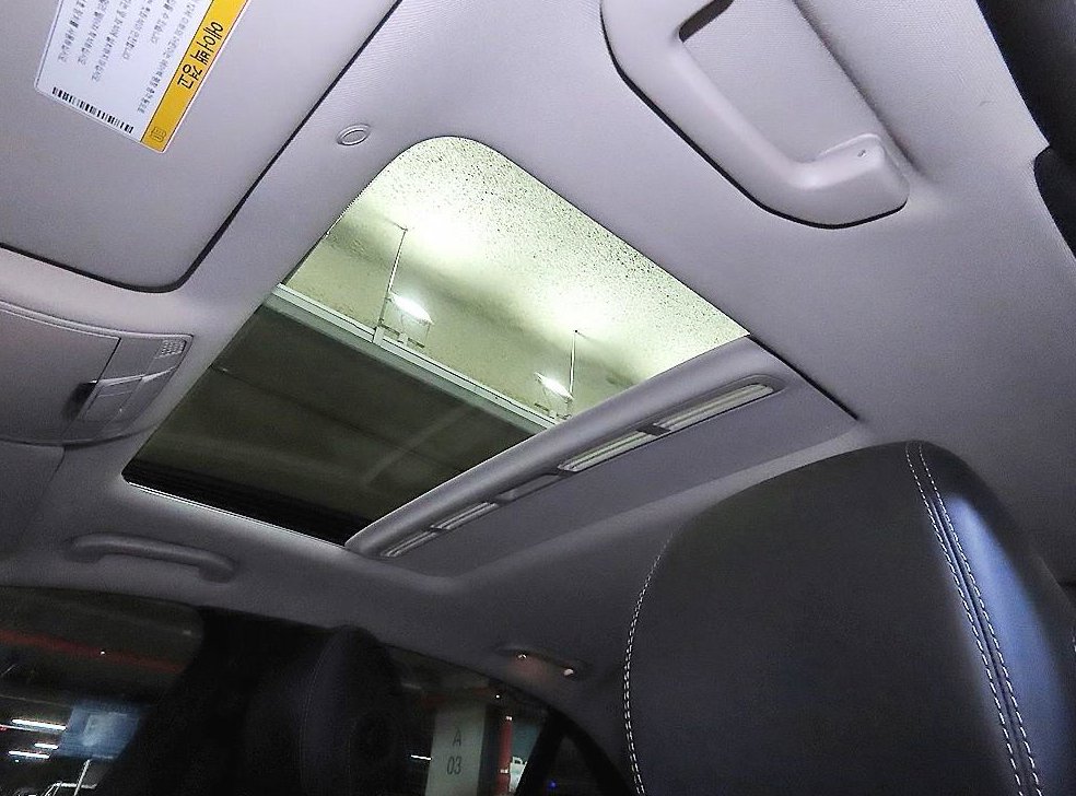 벤츠 E 클래스 E300 익스클루시브 사진 15