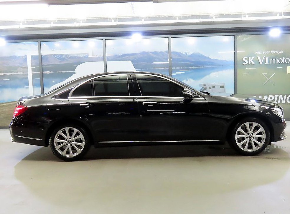 벤츠 E 클래스 E300 익스클루시브 사진 3