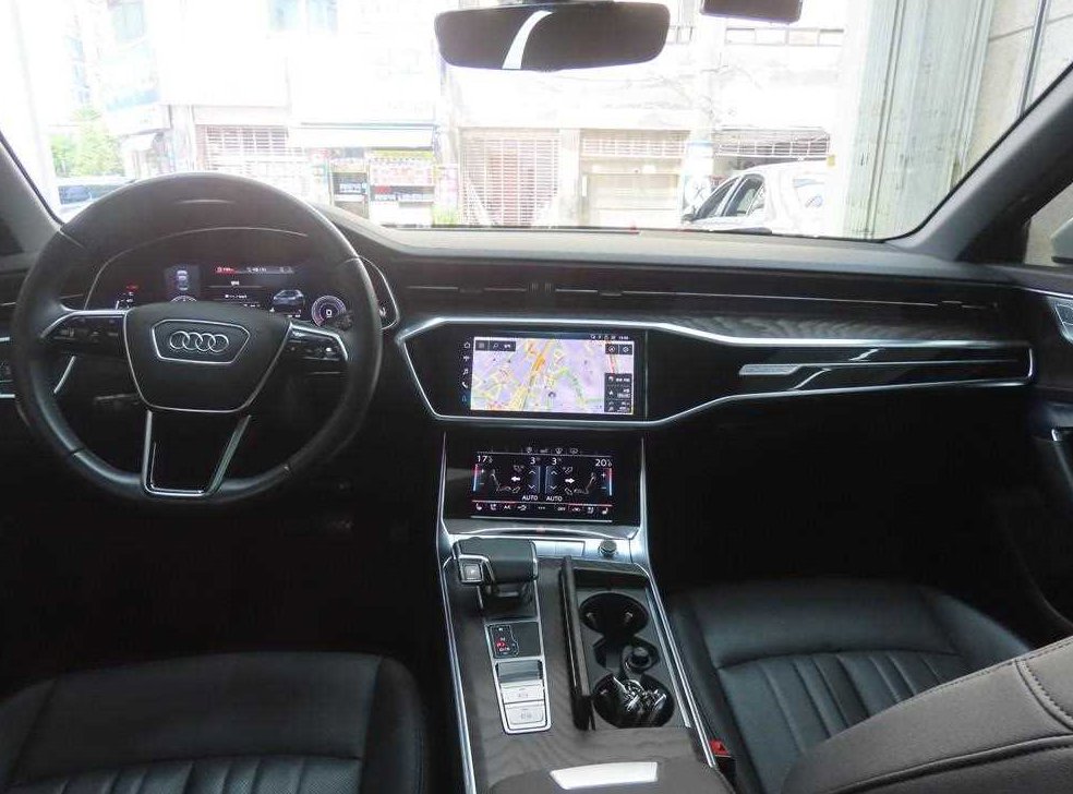 아우디 A6 45 TFSI 콰트로 프리미엄 사진 7