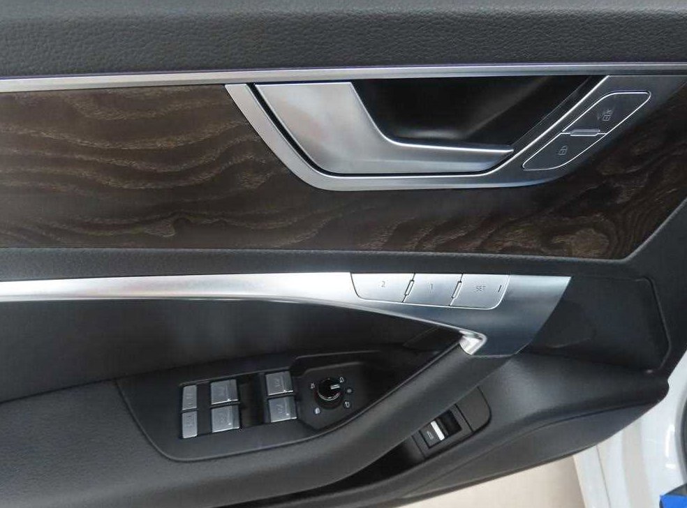 아우디 A6 45 TFSI 콰트로 프리미엄 사진 9