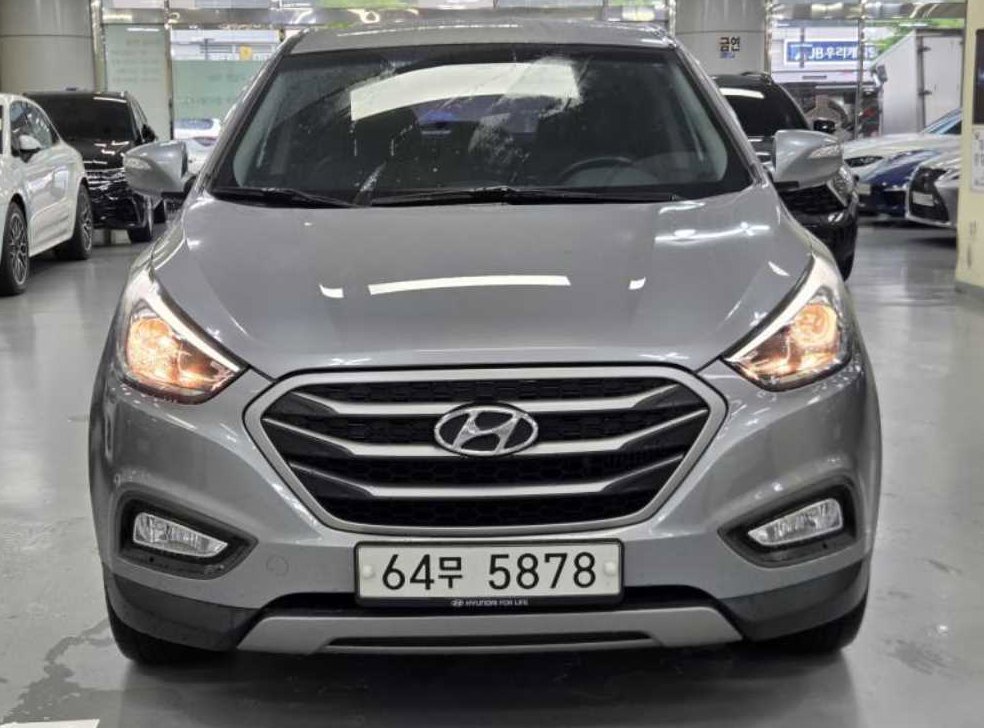 현대 투싼 디젤(E-VGT)4WD