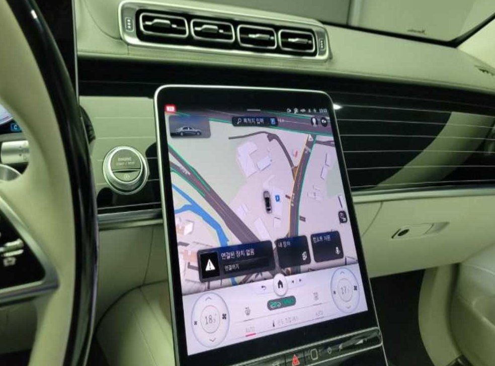 벤츠 S 클래스 마이바흐 S680 4MATIC 사진 11