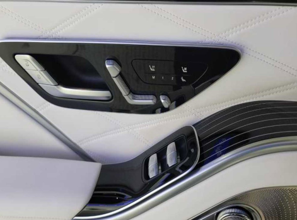 벤츠 S 클래스 마이바흐 S680 4MATIC 사진 14
