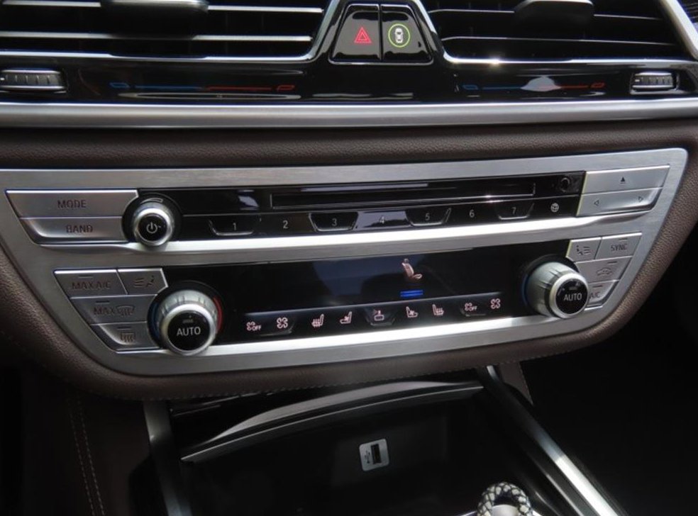 BMW 7시리즈 740Li xDrive M SPORT 스포츠 사진 7