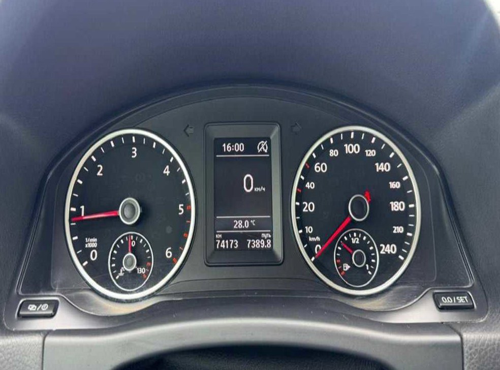폭스바겐 티구안 2.0 TDI 프리미엄 사진 7