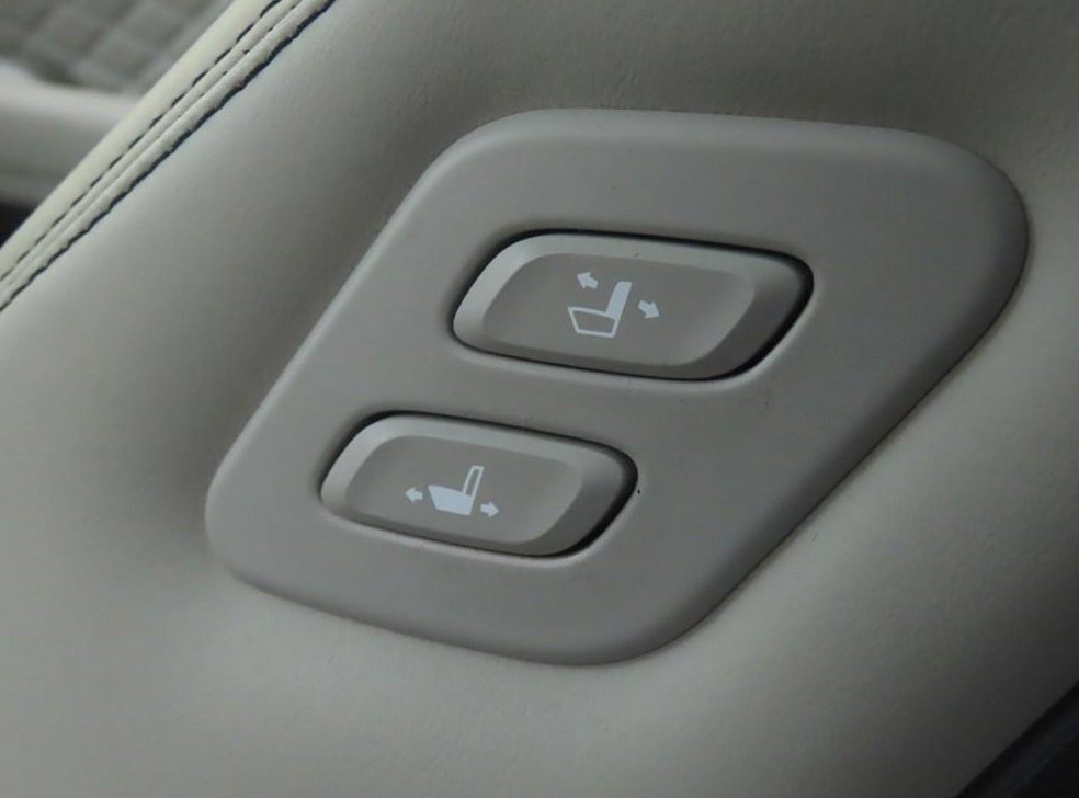 제네시스 G70 2.0T AWD 사진 15