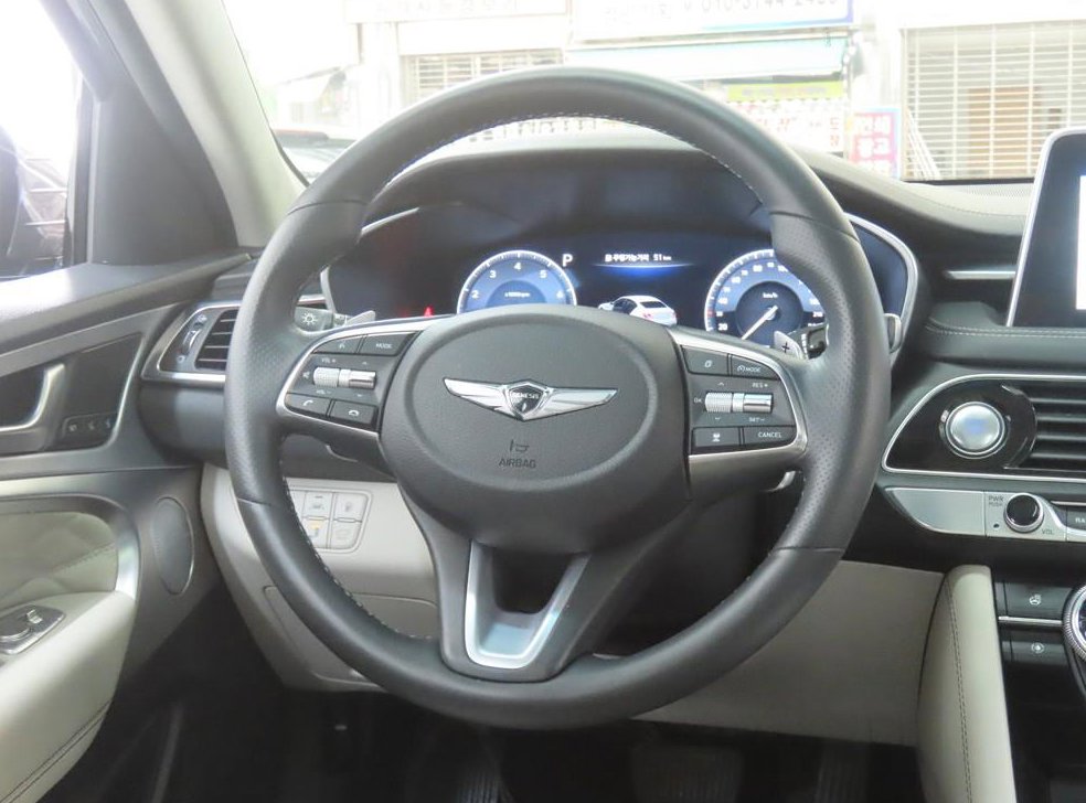 제네시스 G70 2.0T AWD 사진 16
