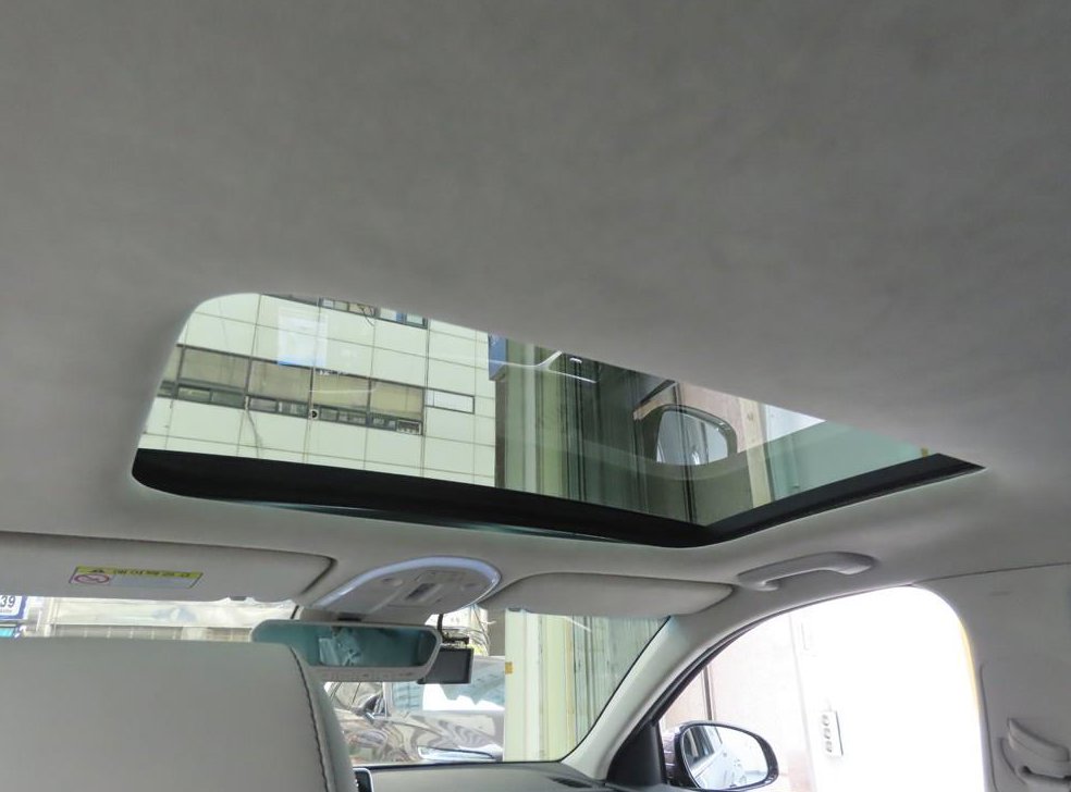 제네시스 G70 2.0T AWD 사진 17