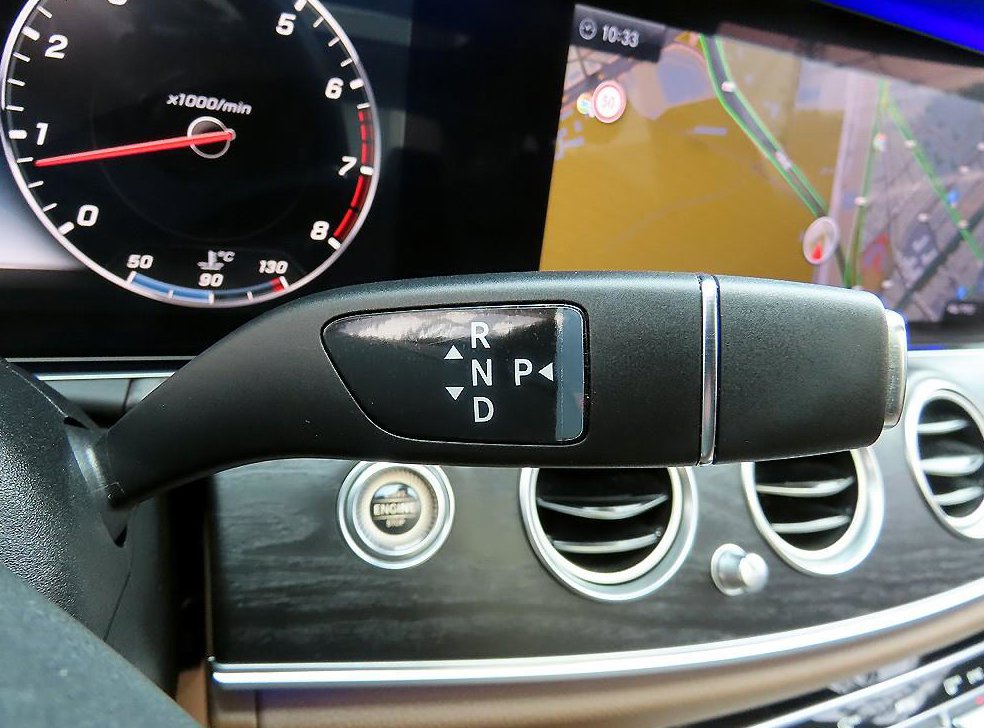 벤츠 E 클래스 E300 4MATIC 아방가르드 사진 10