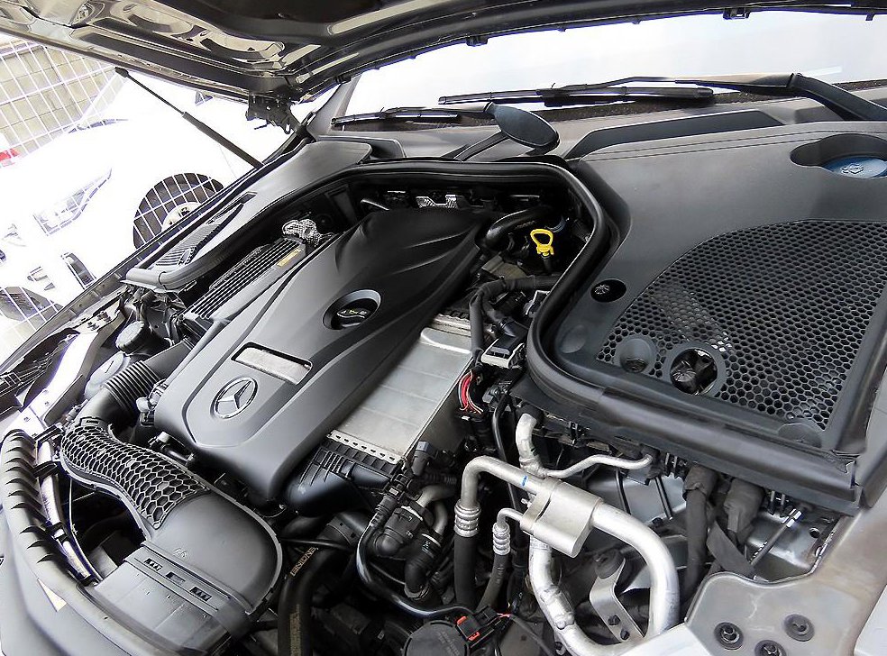 벤츠 E 클래스 E300 4MATIC 아방가르드 사진 19
